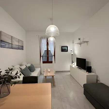 La Caleta Apartment *